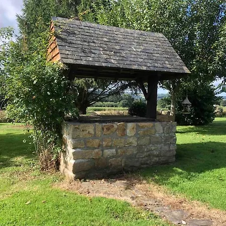 Rose With Seasonal Swimming Pool Дом отдыха *