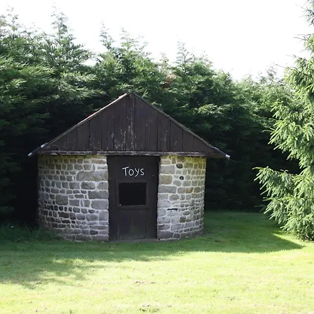 Rose With Seasonal Swimming Pool * Le Mesnil-Gilbert