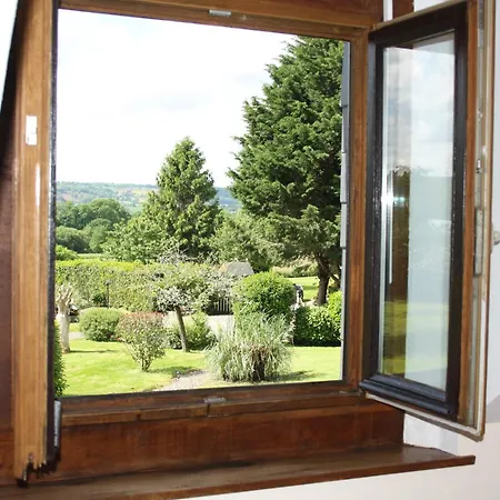 Rose With Seasonal Swimming Pool