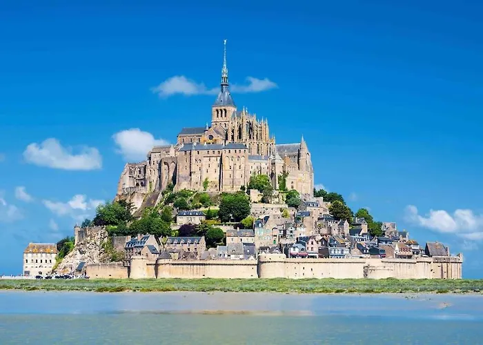 Nyaraló Rose With Seasonal Swimming Pool